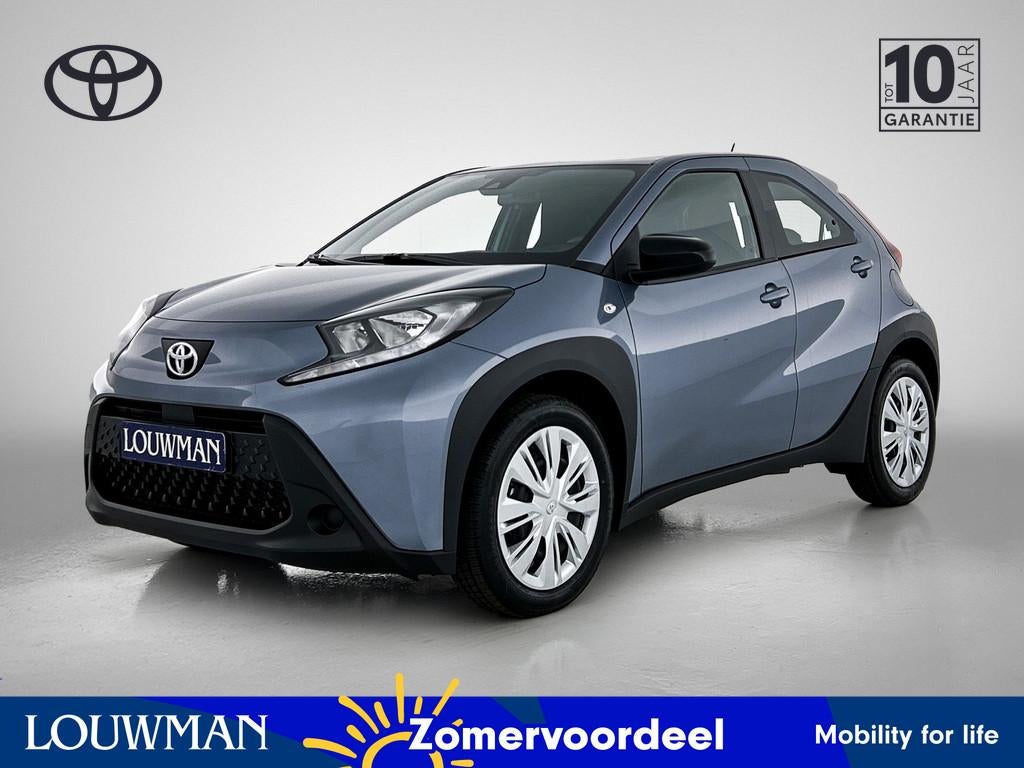 Toyota Aygo X 1.0 VVT-i MT Play - Louwman Zin in Zomervoorde, Auto's, Toyota, Stof, Gebruikt, 920 kg, 4 stoelen
