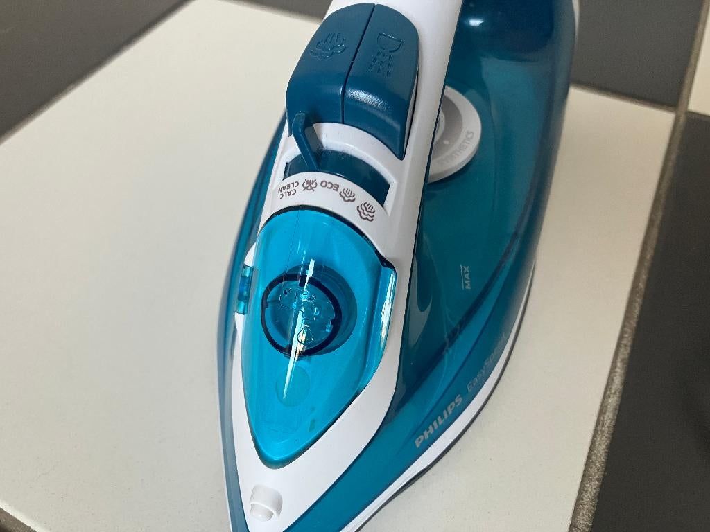 Fijn stoomstrijkijzer strijkijzer Philips EasySpeed, Ophalen of Verzenden, Zo goed als nieuw, Strijkijzer met snoer