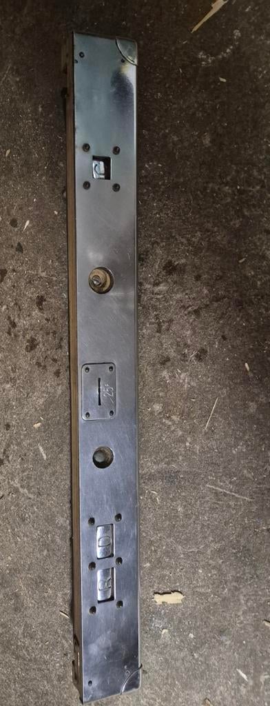 Lockbar voor de bingokast/ flipperkast., Ophalen of Verzenden, Gebruikt, Flipperkast