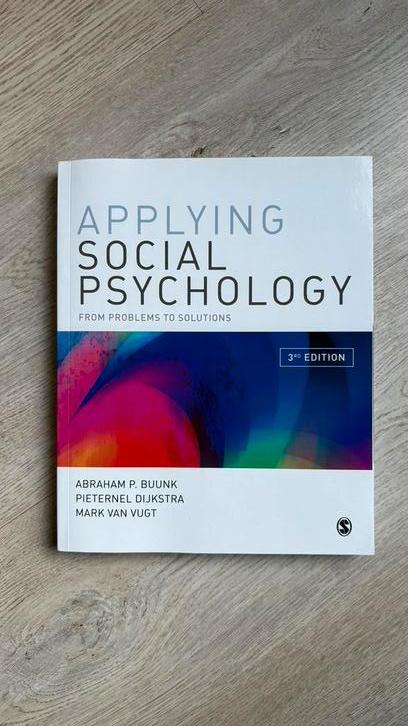 Studieboek: Applying Social Psychology (3e editie), Boeken, Studieboeken en Cursussen, Zo goed als nieuw, WO, Gamma, Verzenden