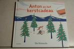 Anton en het kerstcadeau / Ole Könnecke, Ophalen of Verzenden, Zo goed als nieuw, Fictie algemeen, Voorleesboek