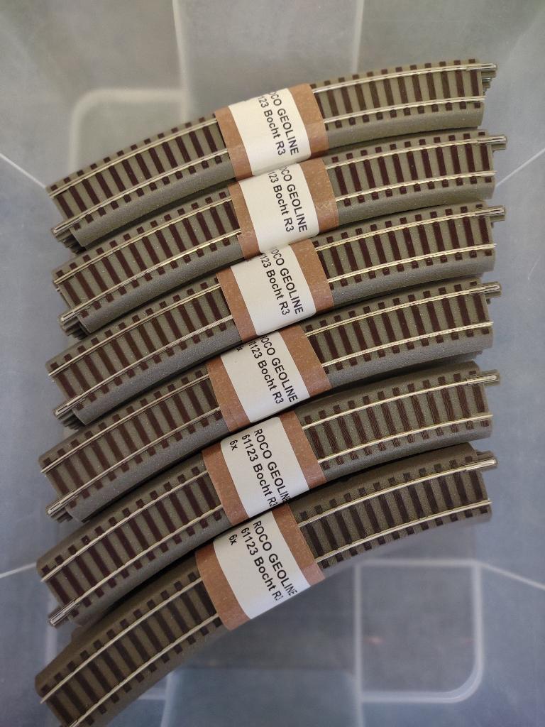 Roco Geoline 1e Keus, Gelijkstroom, Rails, Ophalen of Verzenden, Zo goed als nieuw