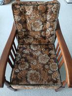 antieke ligstoel. rookstoel. stoel, Ophalen