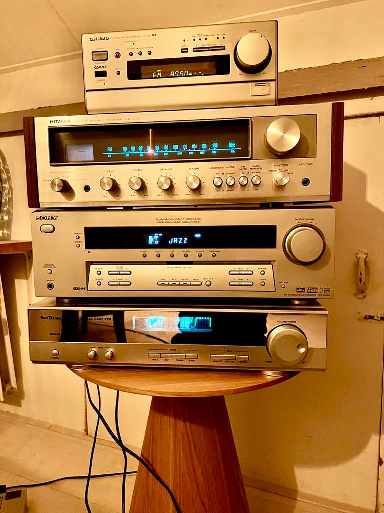 Diverse Audio apparatuur, Ophalen, Zo goed als nieuw, 60 tot 120 watt, Stereo