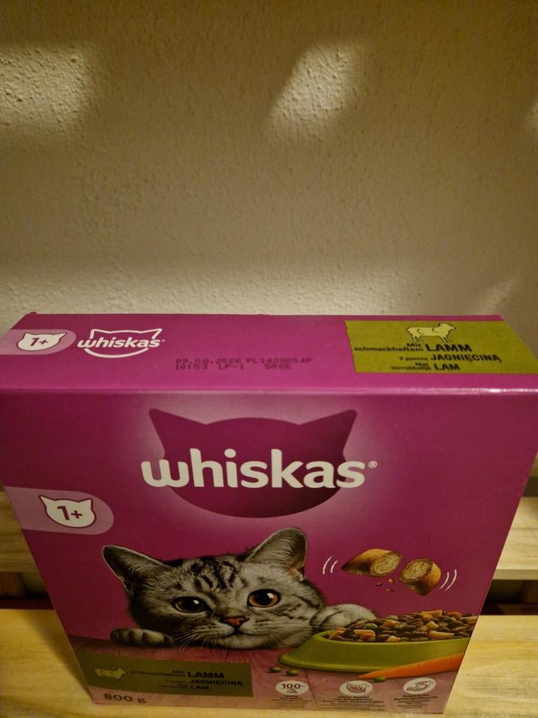 Whiskas brokjes lam, Ophalen