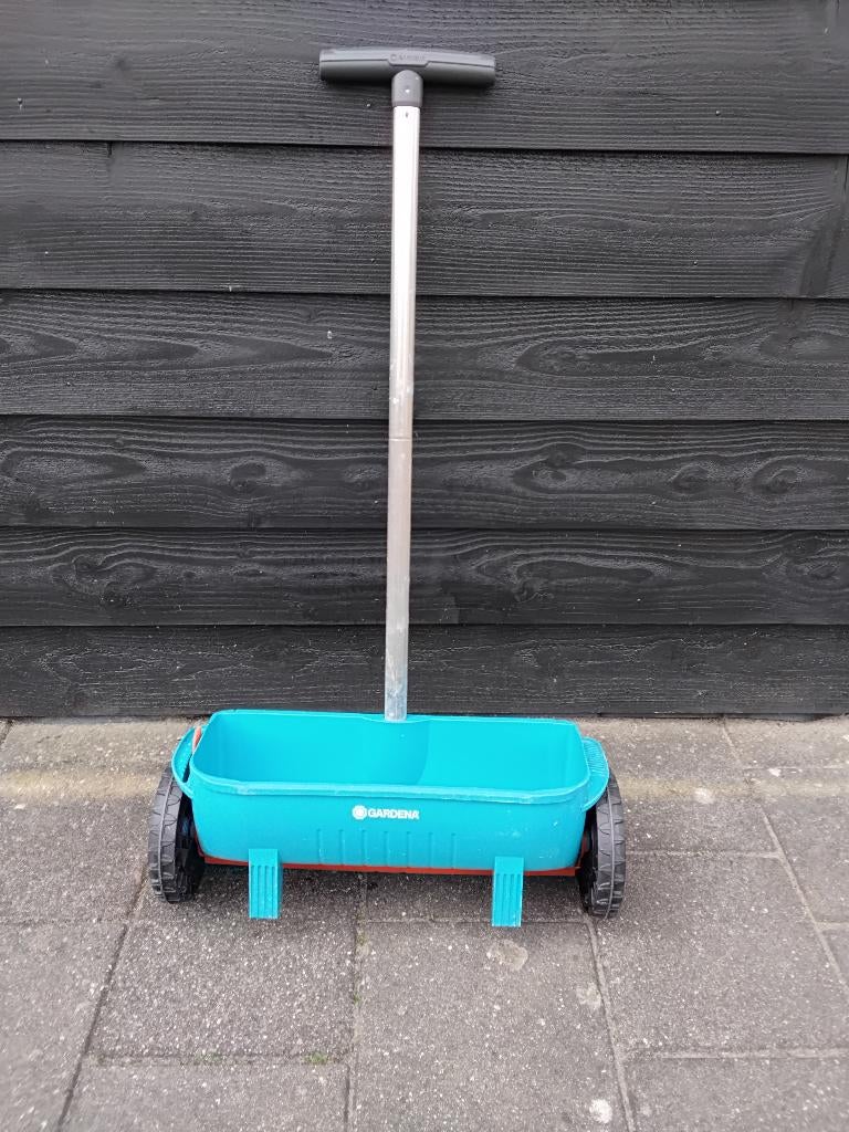 strooiwagen Gardena, Tuin en Terras, Hand-tuingereedschap, Ophalen, Zo goed als nieuw, Overige soorten, GARDENA
