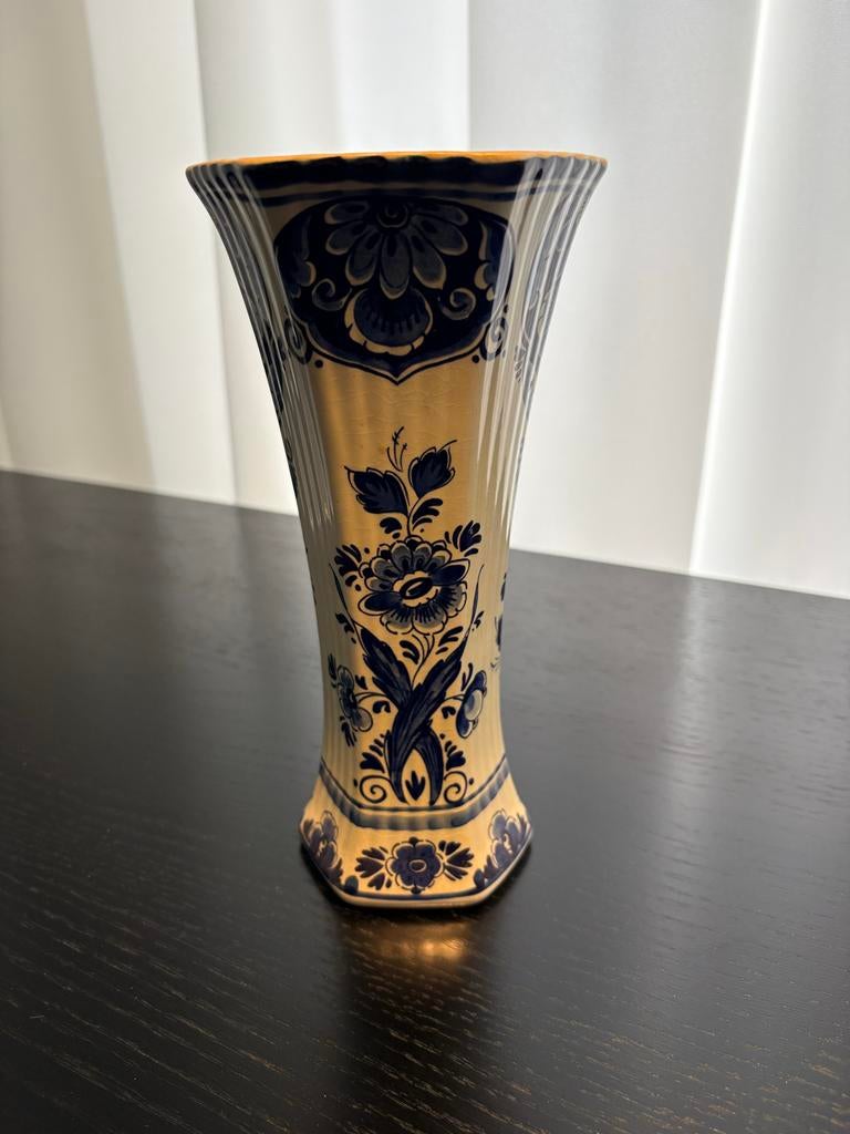 Delfts blauw vaasje, 23 cm hoog, Antiek en Kunst, Ophalen of Verzenden