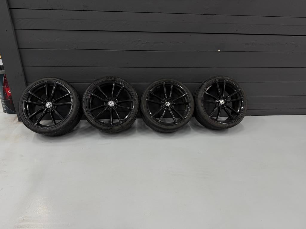 Pretoria 19 inch, Auto-onderdelen, Banden en Velgen, Gebruikt, Banden en Velgen, 235 mm, Personenwagen
