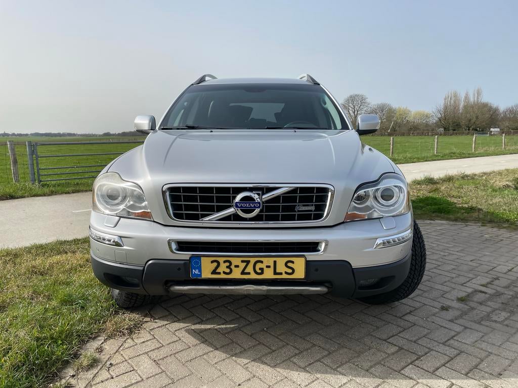 Volvo XC90 2.4 D5 Geartronic AUT 7 zits, Auto's, Volvo, Zwart, 241 €/maand, 7 stoelen, Diesel