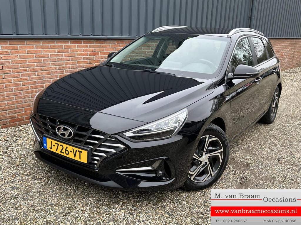 Hyundai i30 Wagon 1.5 T-GDi MHEV Premium Sky Leer/Led/Camera, Auto's, Voorwielaandrijving, Euro 6, 4 cilinders, Skiluik