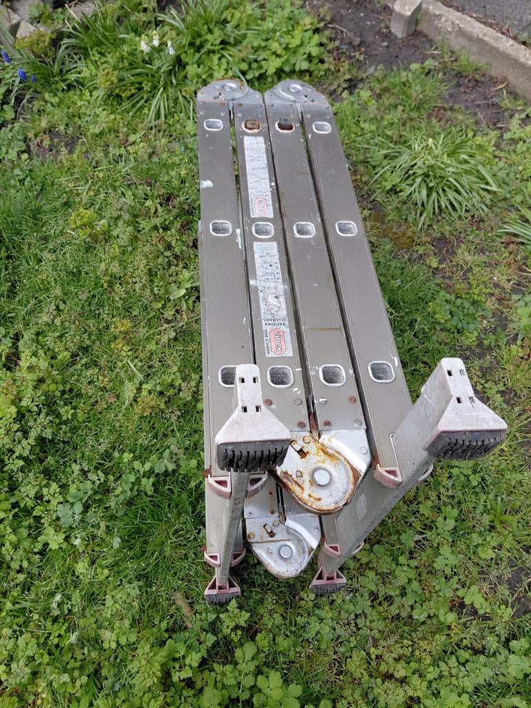 Altrex Varitrex Outdoor Opvouwbare Ladder, Gebruikt, Ophalen of Verzenden, Ladder, Opvouwbaar of Inschuifbaar