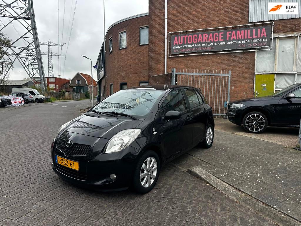 Toyota Yaris 1.4 D-4D Dynamic, Auto's, Toyota, Bedrijf, Te koop, Yaris, ABS, Airbags, Airconditioning, Centrale vergrendeling