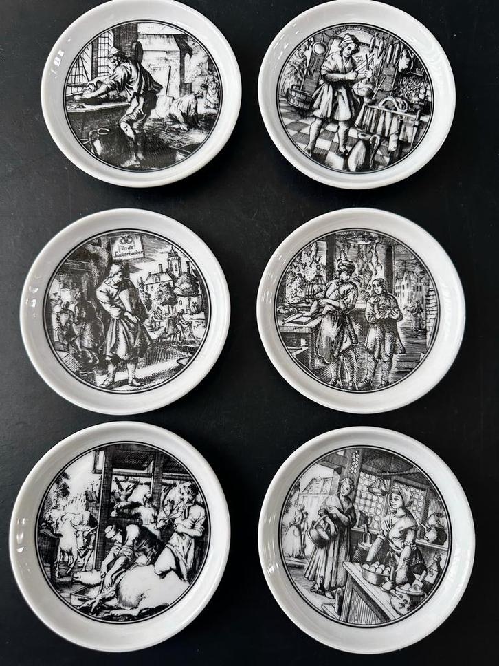 Zes vintage porseleinen ondetzetters van Mosa Maastricht, Antiek en Kunst, Antiek | Servies los, Ophalen of Verzenden