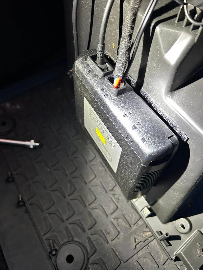 Sepura EIU 300-00646 interface unit uit OVERHEIDSVOERTUIG, Ophalen of Verzenden, Zo goed als nieuw