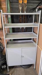 Stellingkast, Ophalen