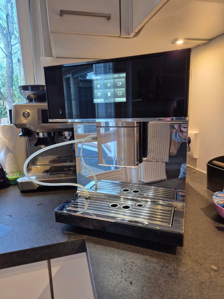 Volautomatische koffiemachine- Miele CM7500, Ophalen, Koffiemachine, Koffiebonen