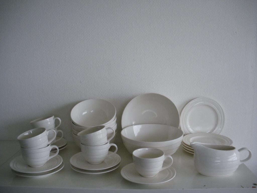 Jamie Oliver Waves servies, Huis en Inrichting, Keuken | Servies, Ophalen of Verzenden, Zo goed als nieuw, Bord(en), Wedgwood