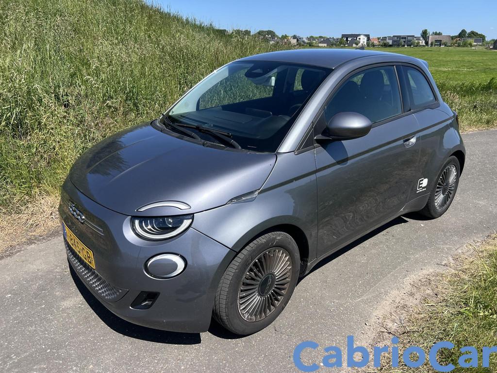 Fiat 500 500e Icon 42 kWh GARANTIE Hoge Actieradius SOH 94%, Stof, 118 pk, 4 stoelen, Origineel Nederlands