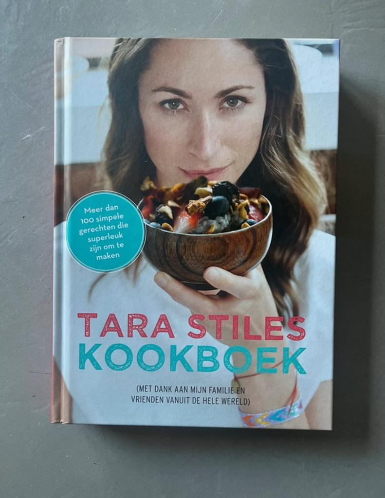 Tara Stiles Kookboek: Meer dan 100 superleuke recepten, Boeken, Voorgerechten en Soepen, Ophalen of Verzenden, Zo goed als nieuw