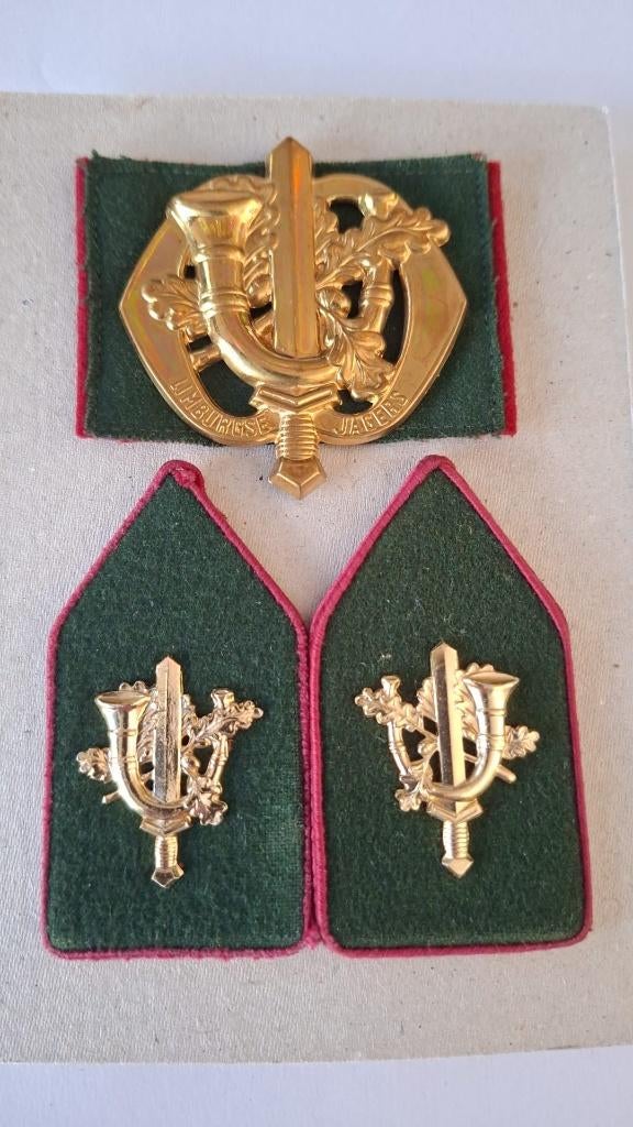 Baret emblemen & kraagspiegels 9, Ophalen of Verzenden, Landmacht, Nederland, Embleem of Badge