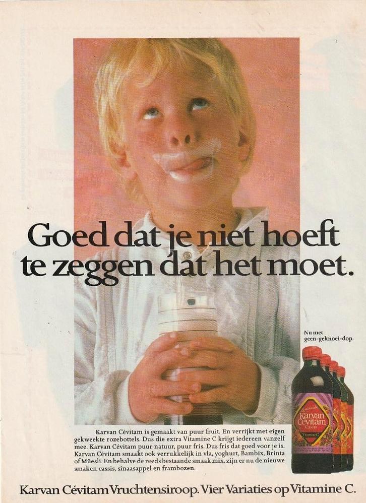 Retro reclame 1986 Karvan Cevitam limonade jongetje yoghurt, Verzamelen, Retro, Overige typen, Verzenden