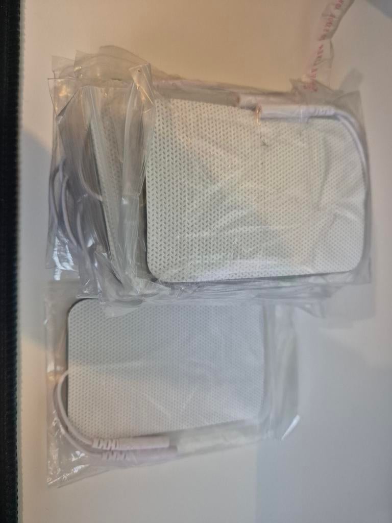 12 Nieuwe Elektrodepads voor TENS/EMS apparaat, Sport en Fitness, Ophalen of Verzenden, Nieuw, Overige typen