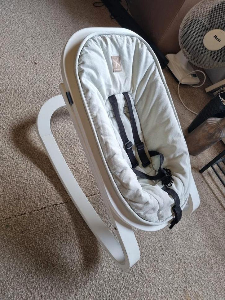 Kidsmill schommelstoel met twee bekledingen, Kinderen en Baby's, Kinderstoelen, Ophalen