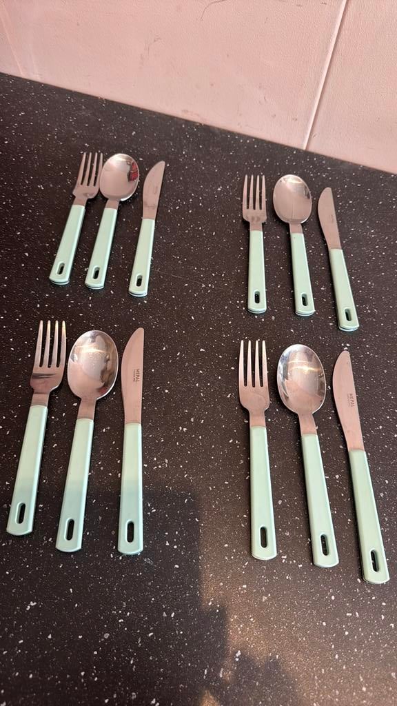 Mepal bestek voor 4 personen, Ophalen of Verzenden, Zo goed als nieuw