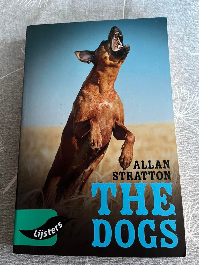 Allan Stratton - The Dogs, Non-fictie, Ophalen of Verzenden, Zo goed als nieuw, Allan Stratton