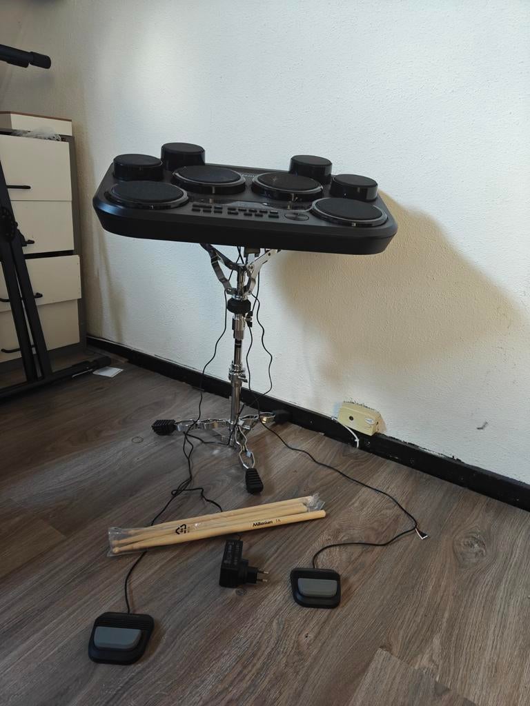 Millenium mobiel drumstel, Muziek en Instrumenten, Drumstellen en Slagwerk, Ophalen, Gebruikt, Overige merken
