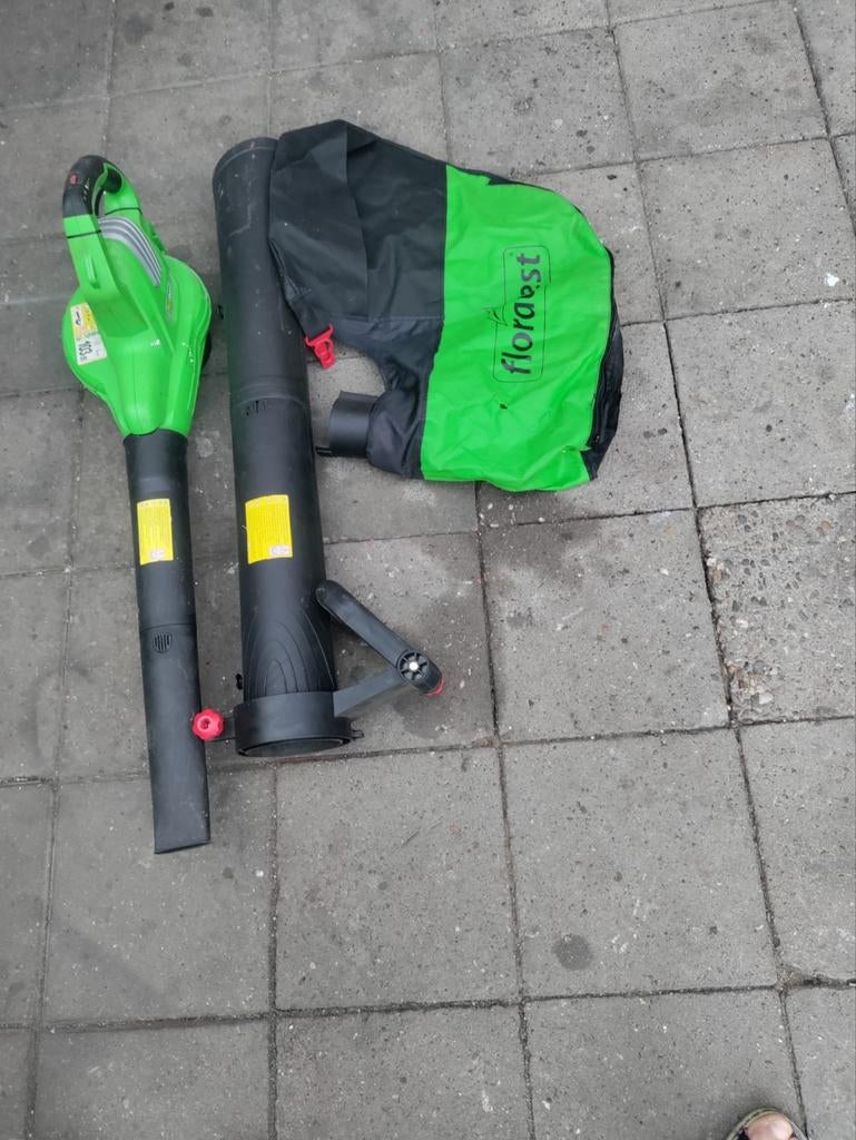 Bladblazer, Ophalen, Elektrisch