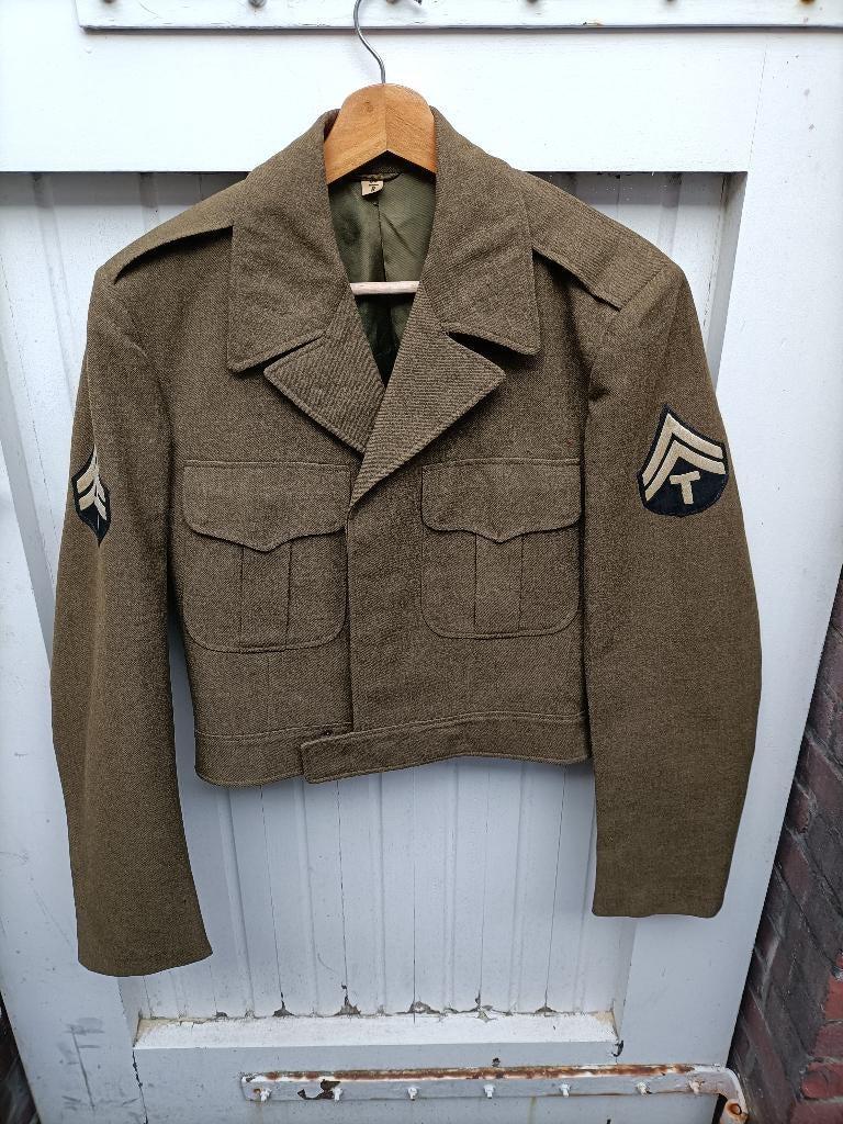 US Ike Jacket maat 36R, Verzamelen, Militaria | Tweede Wereldoorlog, Verzenden, Landmacht, Amerika, Kleding of Schoenen
