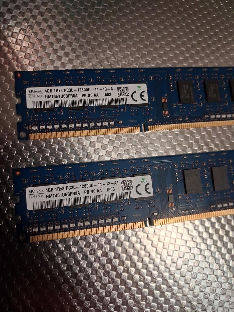 2x4GB SKhynix DDR3L 1600 UDIMM 1Rx8 1,35V RAM voor Desktop, Gebruikt, 8 GB, DDR3, Ophalen of Verzenden
