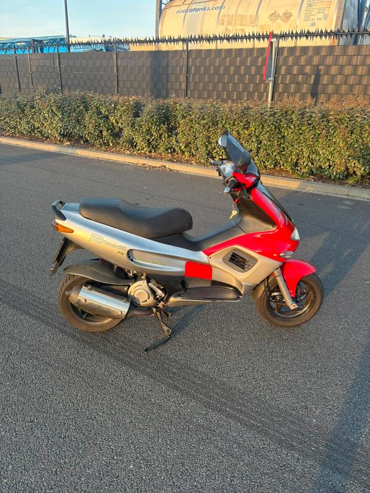 Gilera Runner 180cc A1, Fietsen en Brommers, Scooters | Piaggio, Gebruikt, Overige modellen, Tweetakt, Ophalen