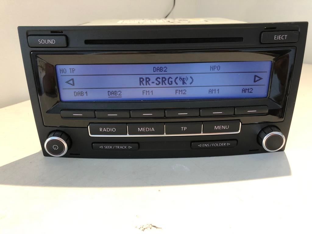 ORIG VW VOLKSWAGEN VRADIO RCD 310 DAB+ T5 T6 MULTVAN TOUAREG, Ophalen of Verzenden, Zo goed als nieuw