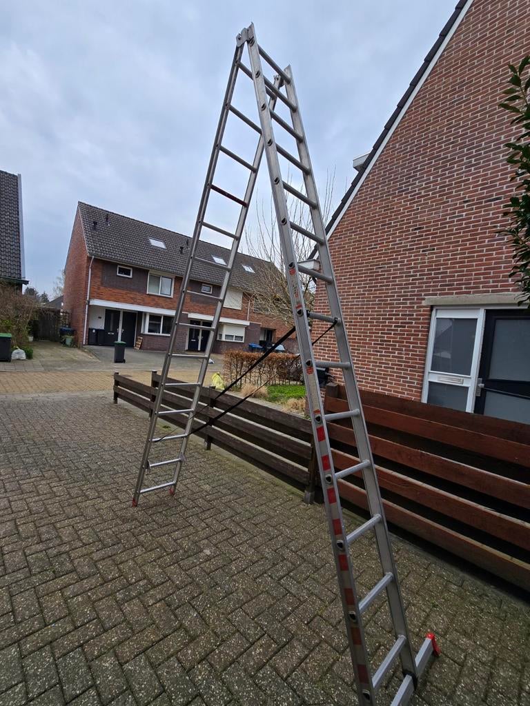 Ladder Altrex, Doe-het-zelf en Verbouw, Ophalen, Zo goed als nieuw, Ladder, Opvouwbaar of Inschuifbaar