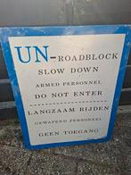 UN-Roadblock bord, Ophalen