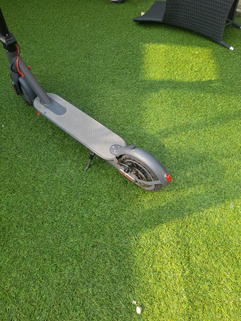 Elektrische step met verlichting, Fietsen en Brommers, Steps, Ophalen of Verzenden, Gebruikt, Elektrische step (E-scooter), Onbekend