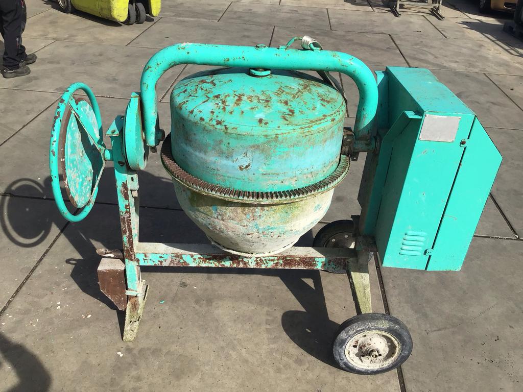 Imer 250L Betonmolen /mixer in goede staat., Doe-het-zelf en Verbouw, Ophalen, Gebruikt