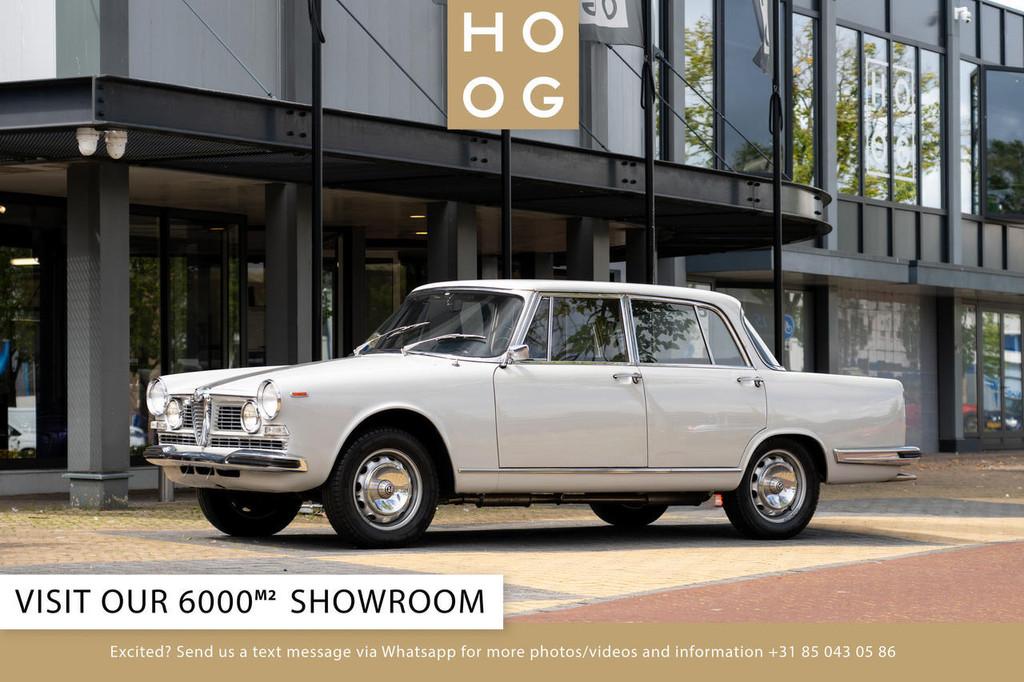 Alfa Romeo 2600 Berlina (bj 1966), Auto's, Stof, 132 pk, Origineel Nederlands, Bedrijf