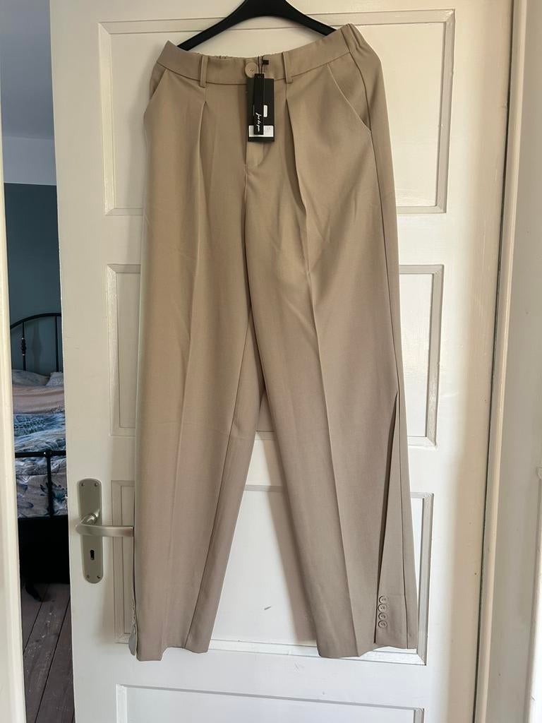 Jus de Pom pantalon M/L., Kleding | Dames, Maat 38/40 (M), Overige kleuren, Nieuw, Ophalen of Verzenden