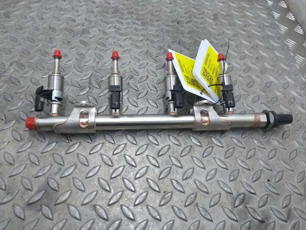 VOLKSWAGEN PASSAT BRANDSTOF INJECTOR / VERSTUIVER 2016, Ophalen of Verzenden, Gebruikt, Stiba lid