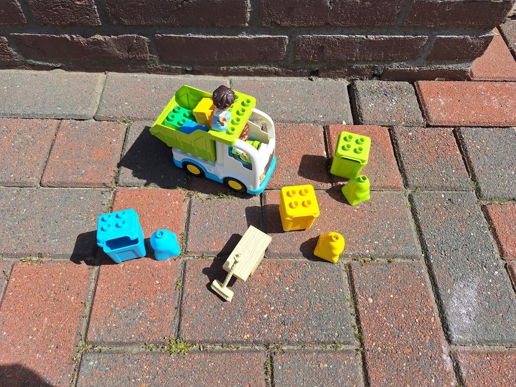 Duplo Vuilniswagen met figuur en accessoires, Gebruikt, Ophalen of Verzenden, Inclusief minifiguren, Duplo