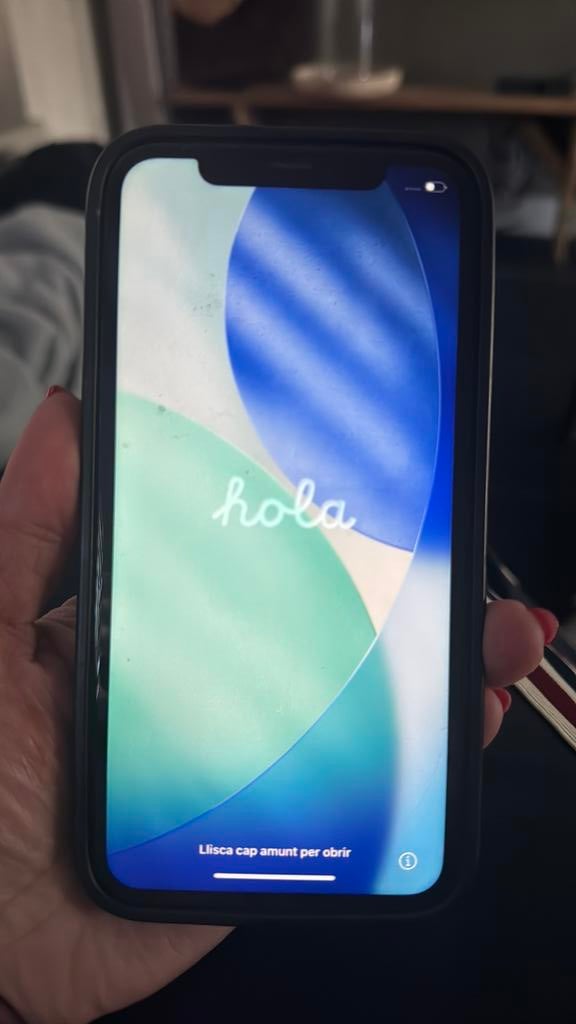 iPhone 11 - Achterkant kapot, Telecommunicatie, Mobiele telefoons | Apple iPhone, Zwart, 82 %, Zonder simlock, Zonder abonnement