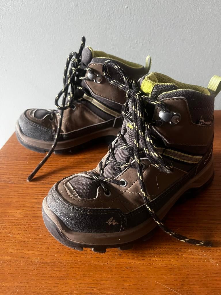 Quechua waterproof wandelschoenen maat 29, Sport en Fitness, Bergsport en Wandelen, Ophalen, Gebruikt, Schoenen