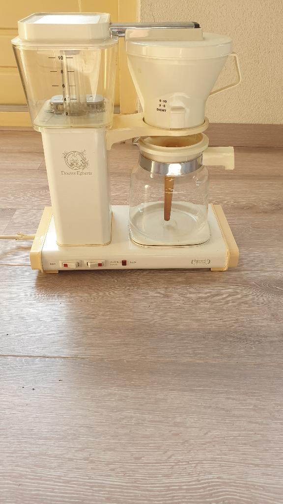 Technivorm DE koffiezetapparaat wit goedwerkend, 4 tot 10 kopjes, Ophalen of Verzenden, Gebruikt, Koffiemachine