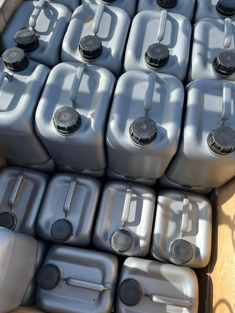 Hydrauliek olie, Ophalen