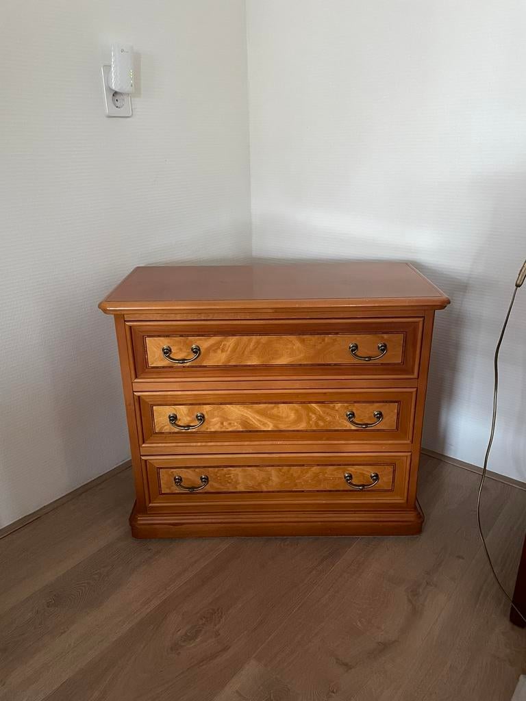 Kersenhout ladekastje, Ophalen, 50 tot 100 cm, Zo goed als nieuw, 3 of 4 laden