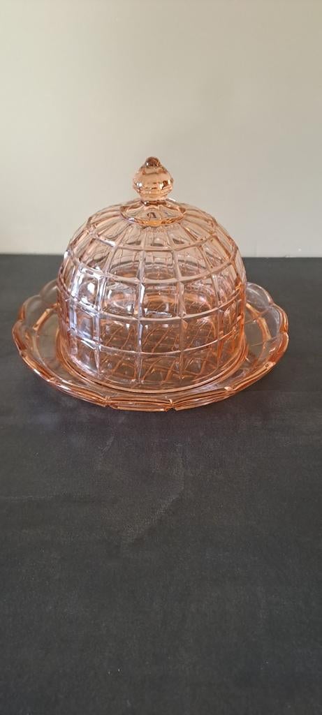 Roze glazen botervloot met ruitpatroon. Leerdam, Ophalen of Verzenden