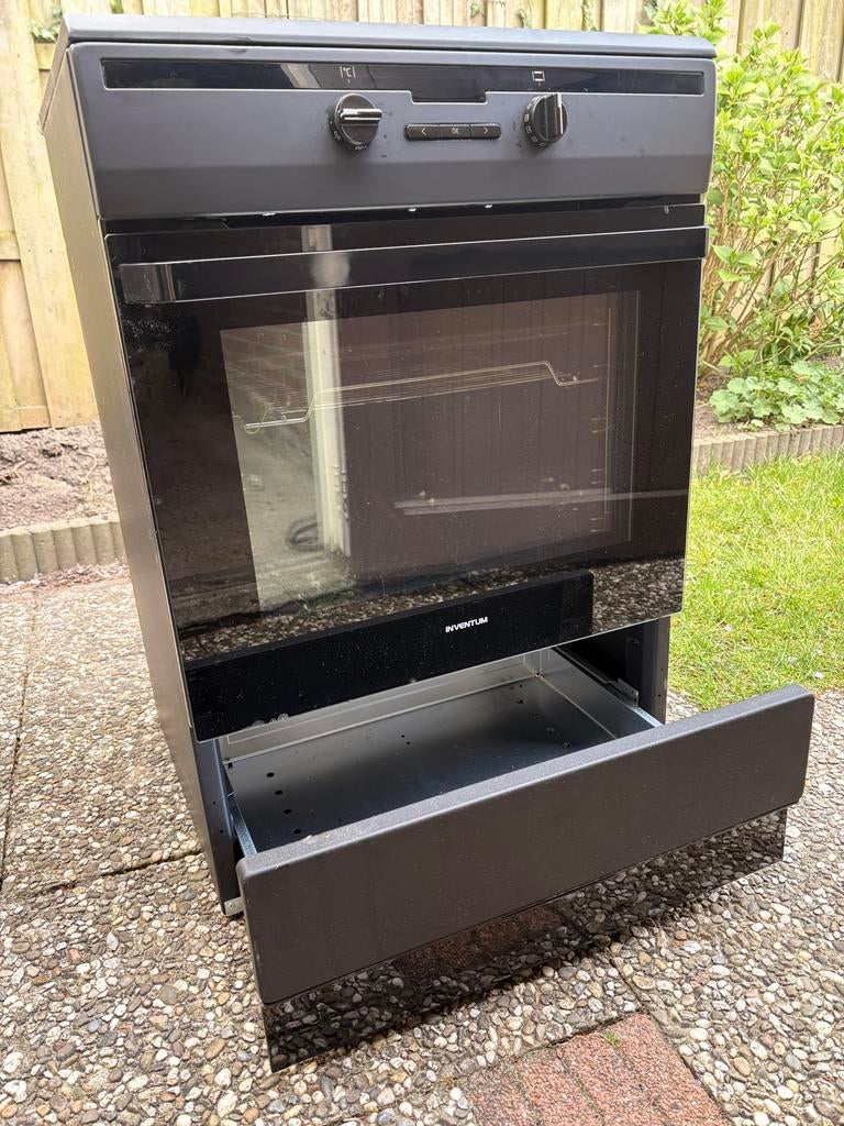 Inventum Inductiefornuis met Oven - 1 jaar oud!, Witgoed en Apparatuur, Fornuizen, Ophalen, Hete lucht, 60 cm of meer, 4 kookzones